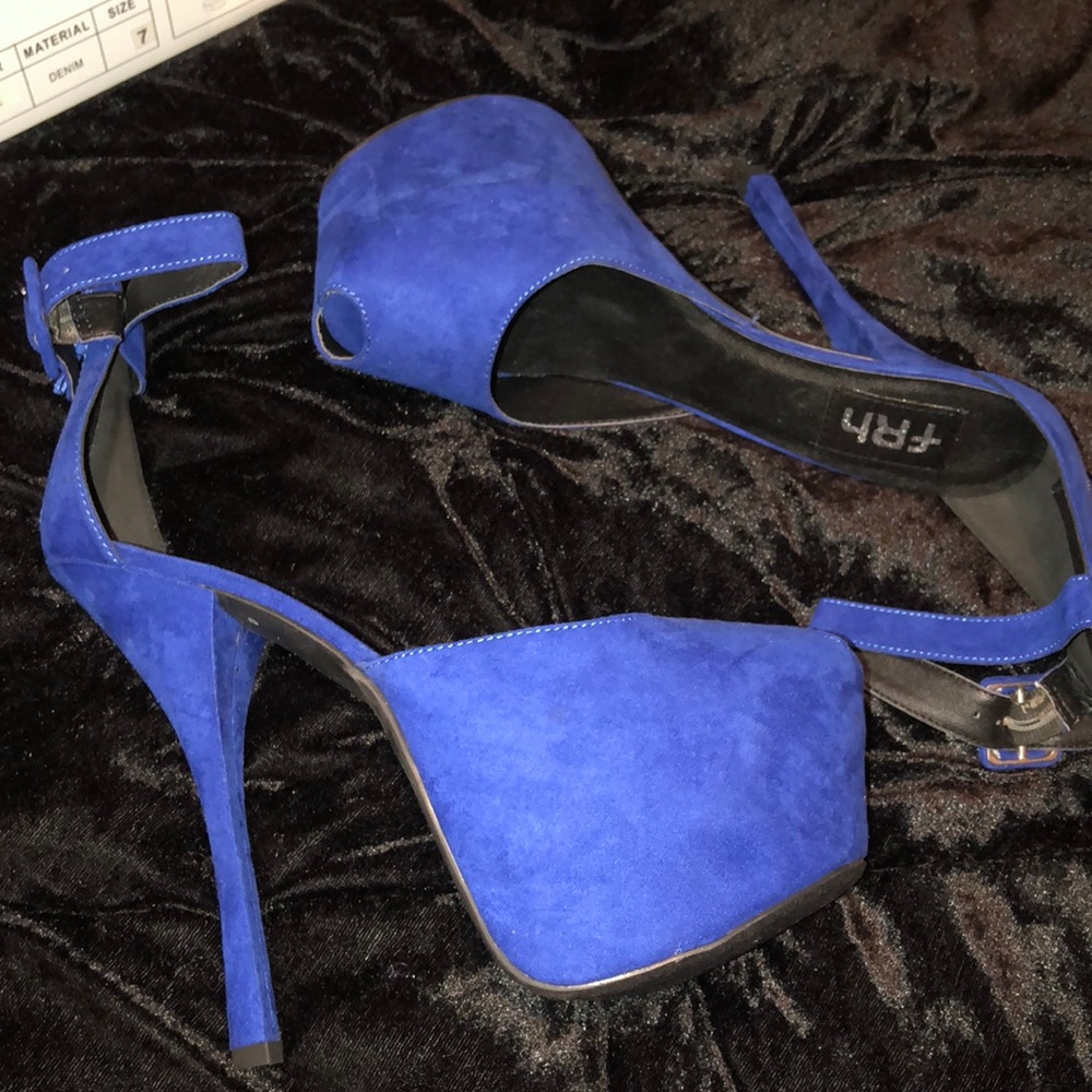 Platform heels